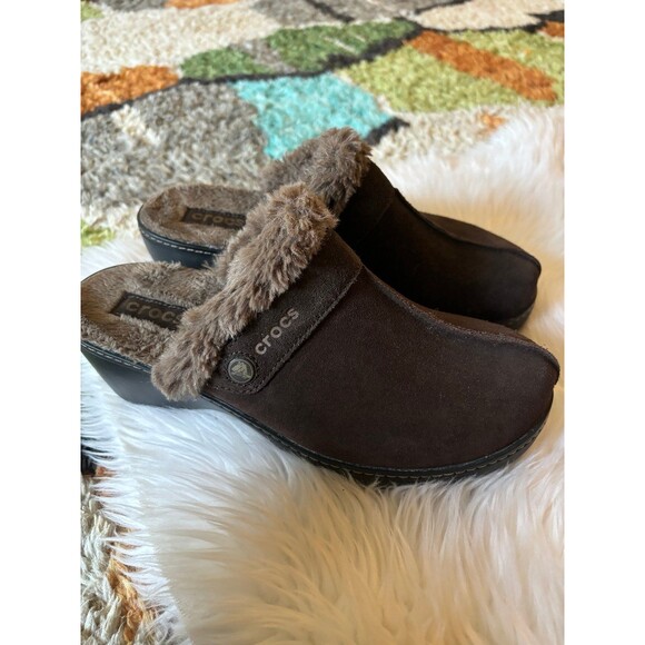 Crocs fur lined clogs - Picture 1 of 6